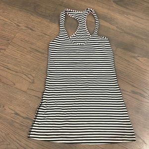 Lululemon cool racerback size 4